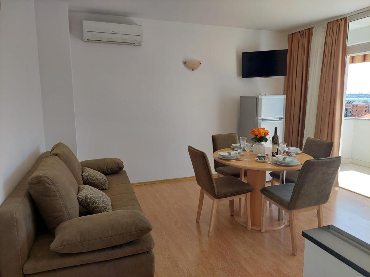 Apartments Zulim Trogir Exterior foto